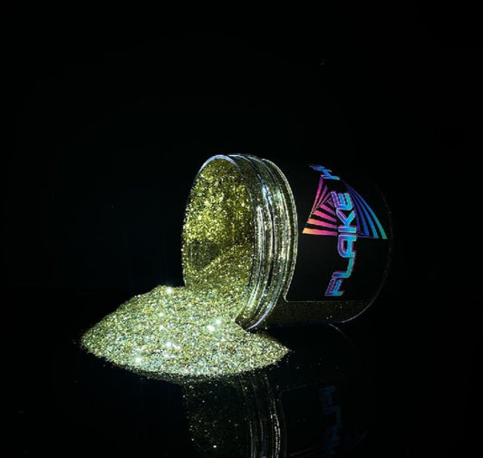 .015 flocon de métal en or 14 carats standard