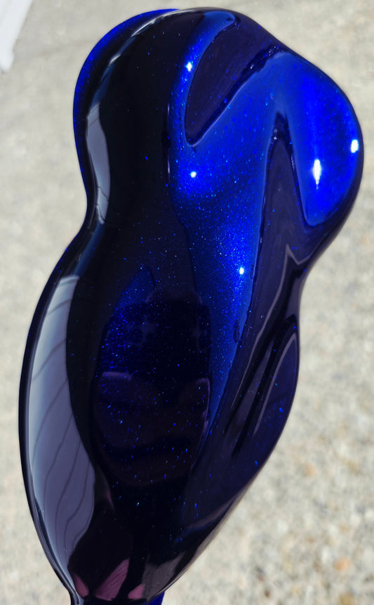 Base de couche liquide bleu nuit bonbon Quart